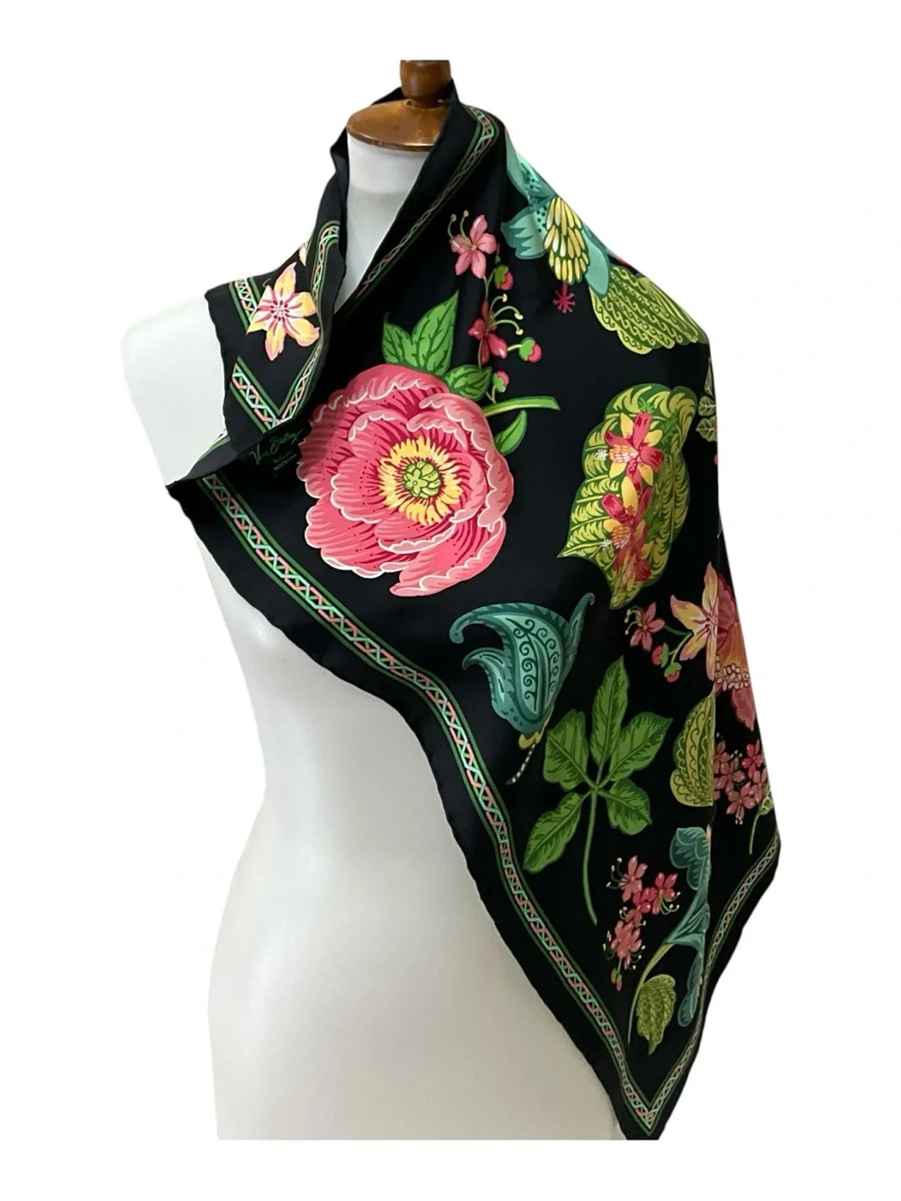 Vera Bradley Botanica 100% Silk Scarf 27” Square Black Floral